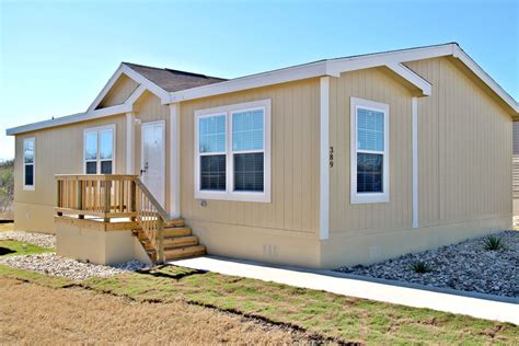 Mobile homes used for sale near me - Mobile, or prefabricated homes, can offer you the American dream of home ownership — and generally at a lower price than traditional structures. Fleetwood is one of the industry’s ...